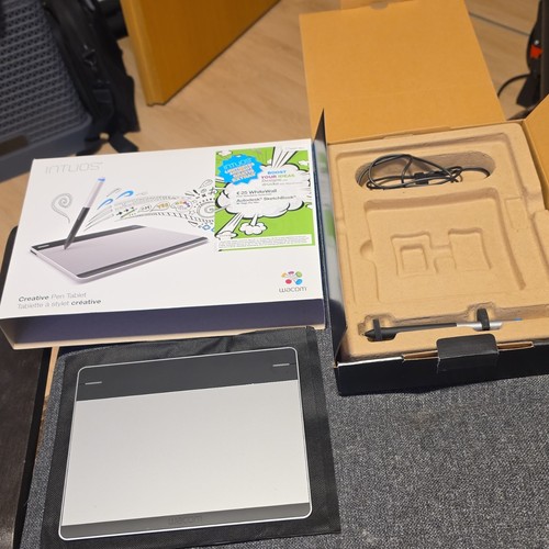 Wacom intuos creative - intuos, pen