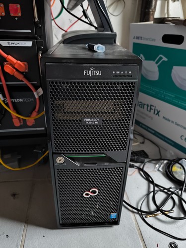 Server fujitsu primergy - server,