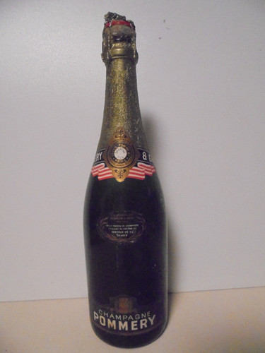 Alte flasche champagne pommery - champagne,