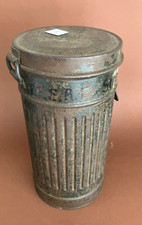 Alte Militär Gasmasken