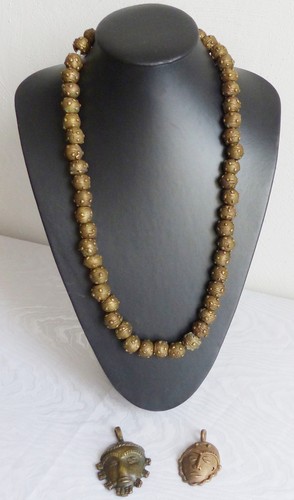 Drei teile bronzeschmuck - drei,