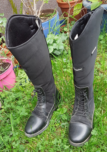 Thermoreitstiefel