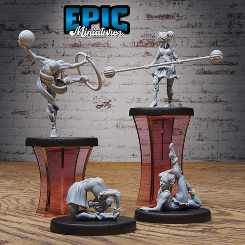Miniature acrobat elf - miniature,