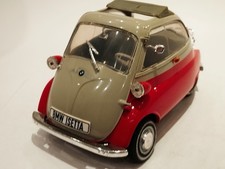 Revell  BMW  Isetta 250  1:18
