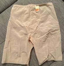  Vintage Triumph Odina HL 80