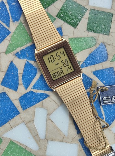 Vintage lcd digitaluhr sanyo - lcd,