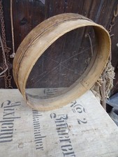 Großes altes Getreidesieb