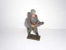 5021) Militärspielzeug -