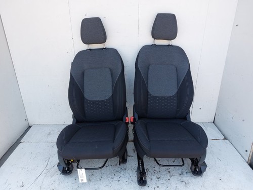 Komplettes sitzset aus - komplettes, stoff