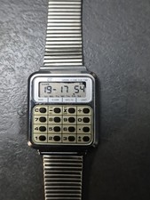 Armbanduhr mit Rechner, Alarm, 2. Zeit, Chrono usw