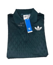 Size Medium adidas Originals