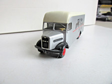 Albedo 1:87 MAN F8 Box Truck