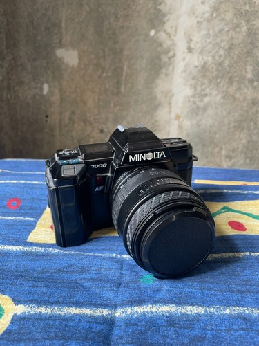 Minolta 7000 mit zoom - 7000,