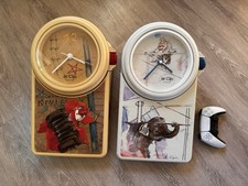 2 X  Le Clip Maxi Wanduhr – Rolf Knie – Swiss Made – Sammlerobjekte