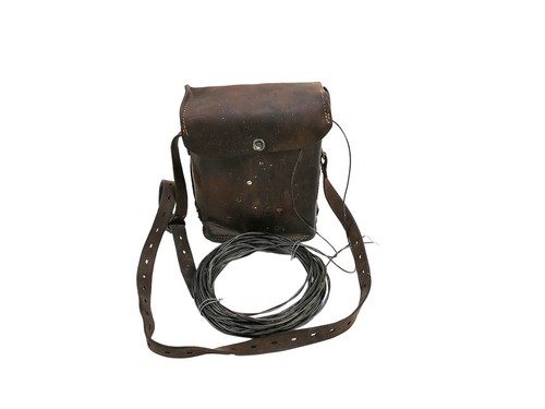 Ww2 field telephone - us,