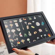 Pin-Vitrine Aufbewahrung