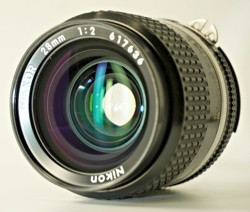 Nikon nikkor 28mm 2 - 28mm, f/2