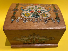 Holz Spardose in Truhen Form