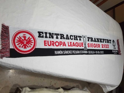 Eintracht frankfurt schal uefa - eintracht,
