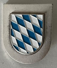 Abzeichen   POLIZEI  BAYERN   -  Metall