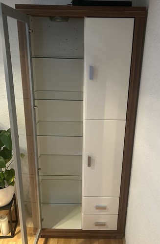 Schrank
