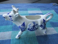 DELFT Blue Kuh als Milchkännchen 16 x 11 cm Handbemalt Holland Windmühle/ Floral