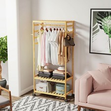 Rollbarer Kleiderständer aus