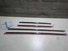 Satz Zierleisten Mitsubishi