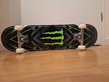 Monster Energy Skateboard NEU