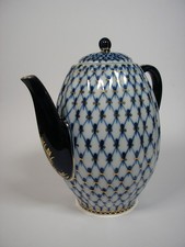 LOMONOSOV PORZELLAN*KAFFEEKANNE*KANNE*GESCHIRR*KOBALTNETZ*RUSSIA*