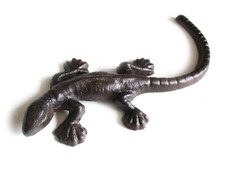 1  GECKO Gusseisen Gartendeko 24 cm Echse Salamander Eidechse Olm Garten Teich