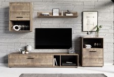 Kompakte Wohnwand Halle