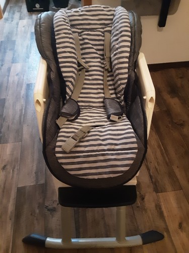 Kinderhochstuhl für das baby - für,