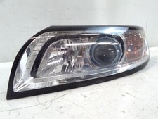 Volvo V50 Facelift original Scheinwerfer links Xenon mit Steuergerät Bj2008