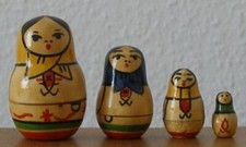 Russische Puppen! Matrioschka!Matroschka.Babuschka.Matrjoschka.Matruschka!4 St.!