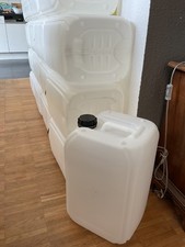 Wasserkanister 25l Stückpreis 5€