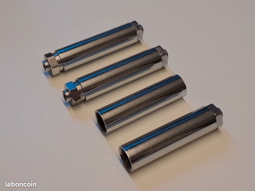 Pearl free floating lugs - free,