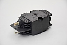 Mercedes-Benz Actros original elektronischer Batterietrennschalter A0004460863