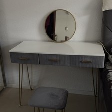 Grau Schminktisch mit Hocker Spiegel Frisiertisch & 3 Schubladen Samt/MDF/Metall
