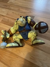 Slamfist-Actionfigur aus dem