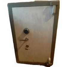 5 Zentner Tresor mit Schlüssel und Kombination - Funktioniert alles Einwandfrei 