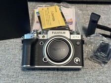 Fujifilm X-T4 Silber
