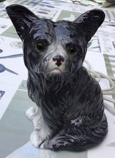 Alte Porzellanfigur Rauchverzehrer Hund