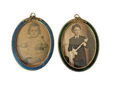 2 kleine antike Bilderrahmen Messing Glas