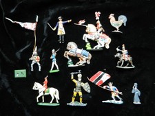 11 Zinnfiguren, bemalt, Pferde