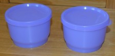 2 runde Tupperware Dosen Ø 7,5 cm
