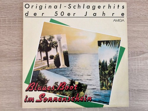 Blaues boot - blaues,