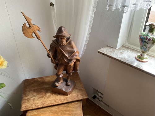 Nachtwächter aus holz - aus,