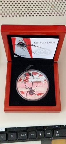 Red back spider - red,