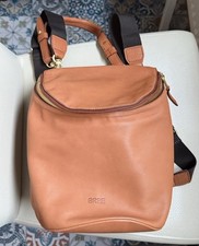 Bree Stockholm Leder Rucksack Schultertasche Cognac NEU